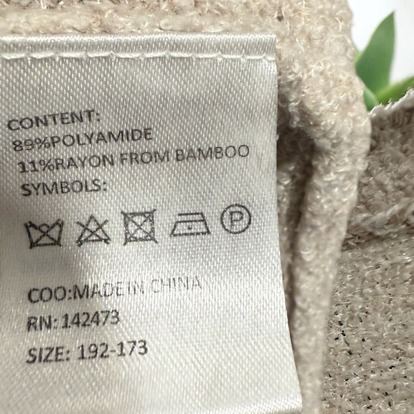 Grace & Lace long light cardigan with slits on sides and 2 front pockets. S/M - Picture 5 of 5